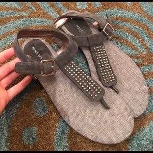 Never worn Nine West sandals